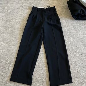 Aritzia Effortless Pants